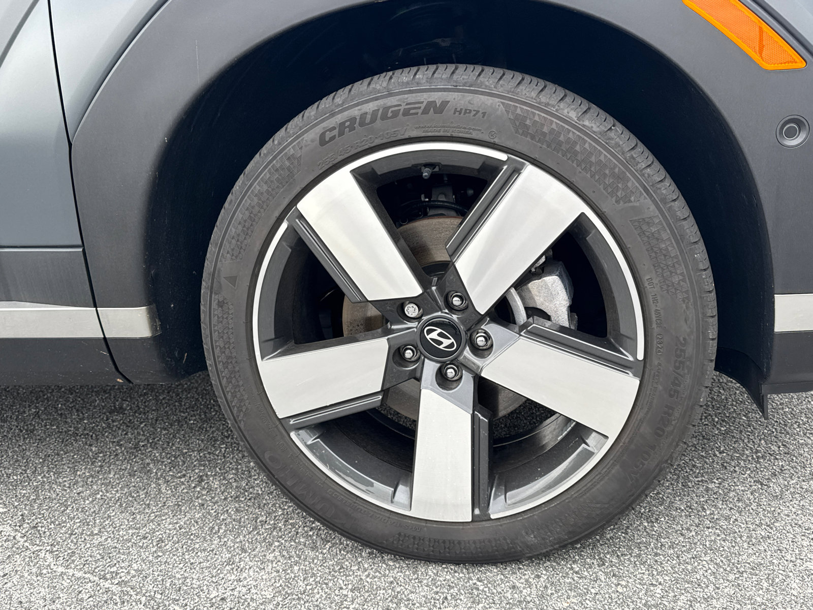 Used 2025 Hyundai Santa Fe Limited image 12