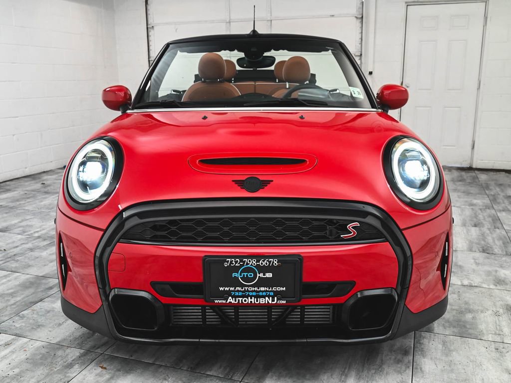 Used 2023 MINI Cooper S FWD image 2