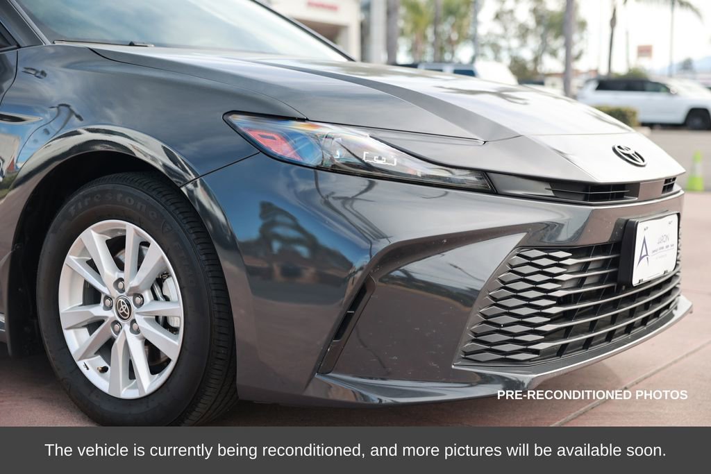 Used 2025 Toyota Camry LE w/ Convenience Package image 7