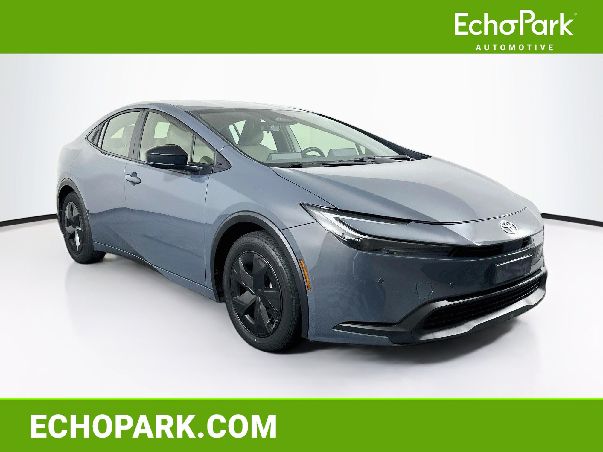 Used 2025 Toyota Prius LE