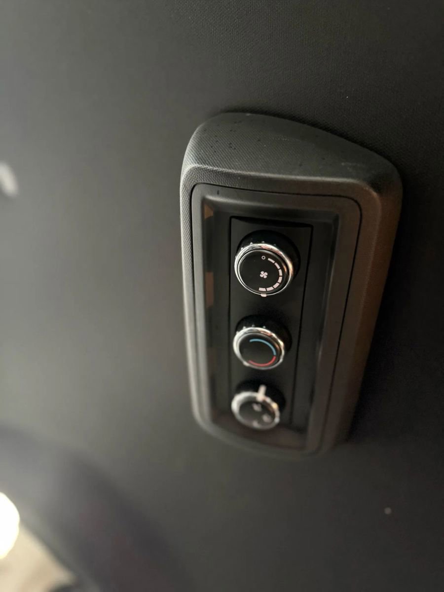 Used 2019 Dodge Grand Caravan SXT image 22