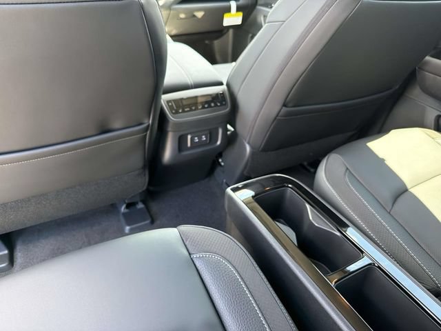 New 2026 Nissan Pathfinder SL w/ SL Premium Package AWD/4WD image 11