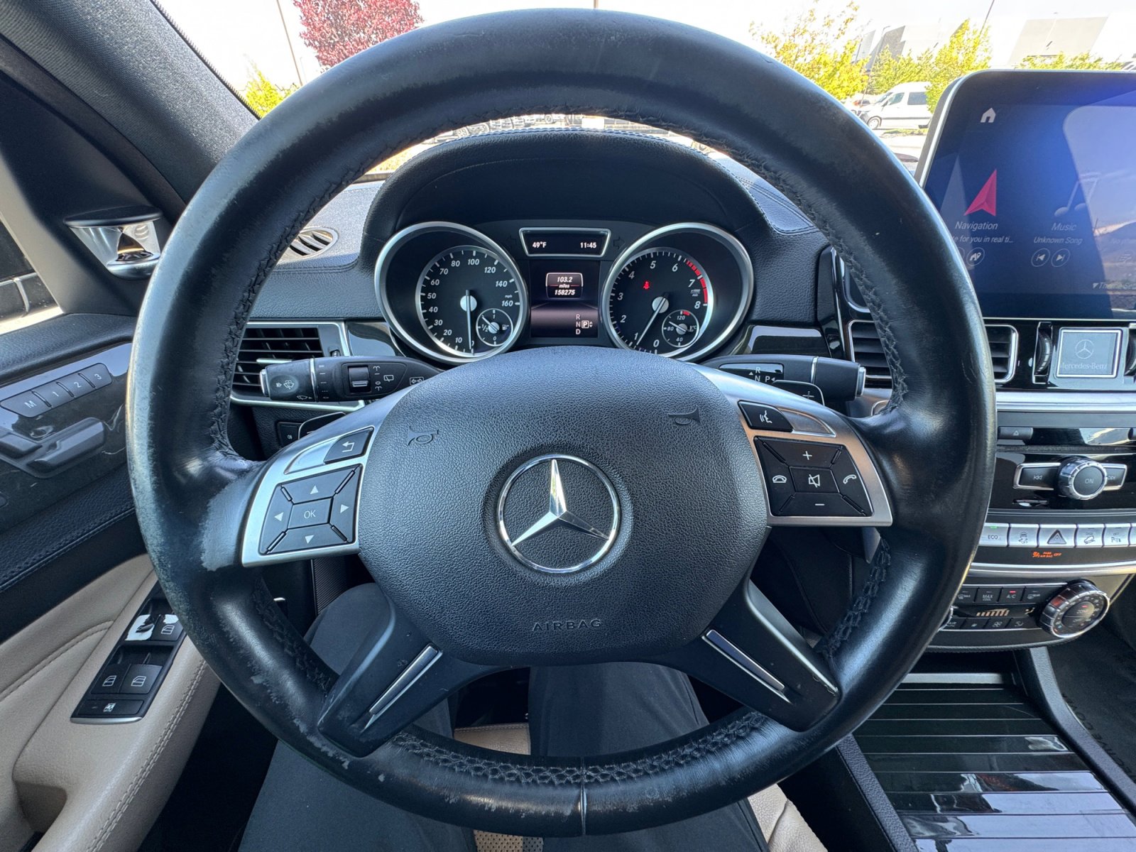 Used 2015 Mercedes-Benz ML 400 4MATIC image 9