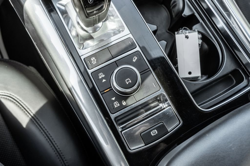 Used 2021 Land Rover Range Rover Sport HSE Silver Edition AWD/4WD image 24