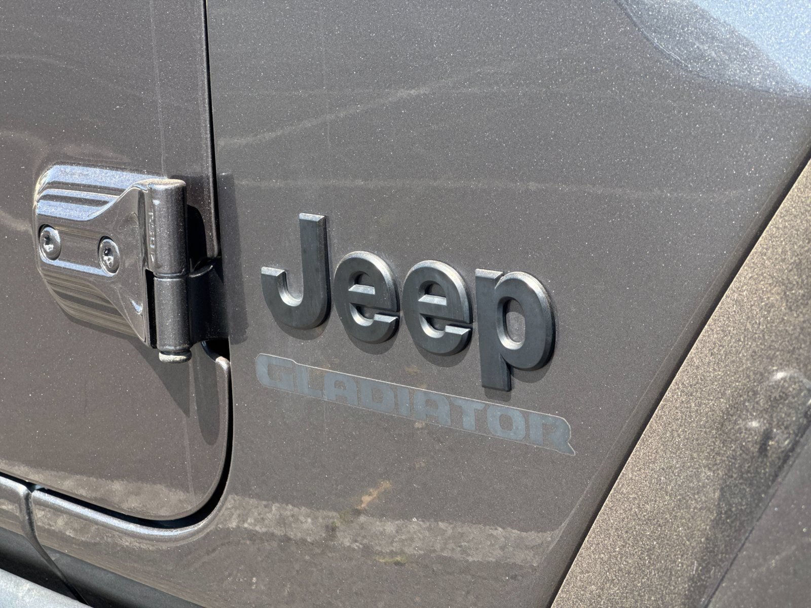 Used 2022 Jeep Gladiator Sport AWD/4WD image 37