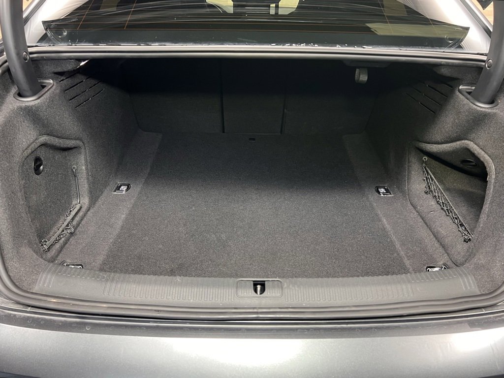 Used 2023 Audi S4 Premium w/ Convenience Package image 12