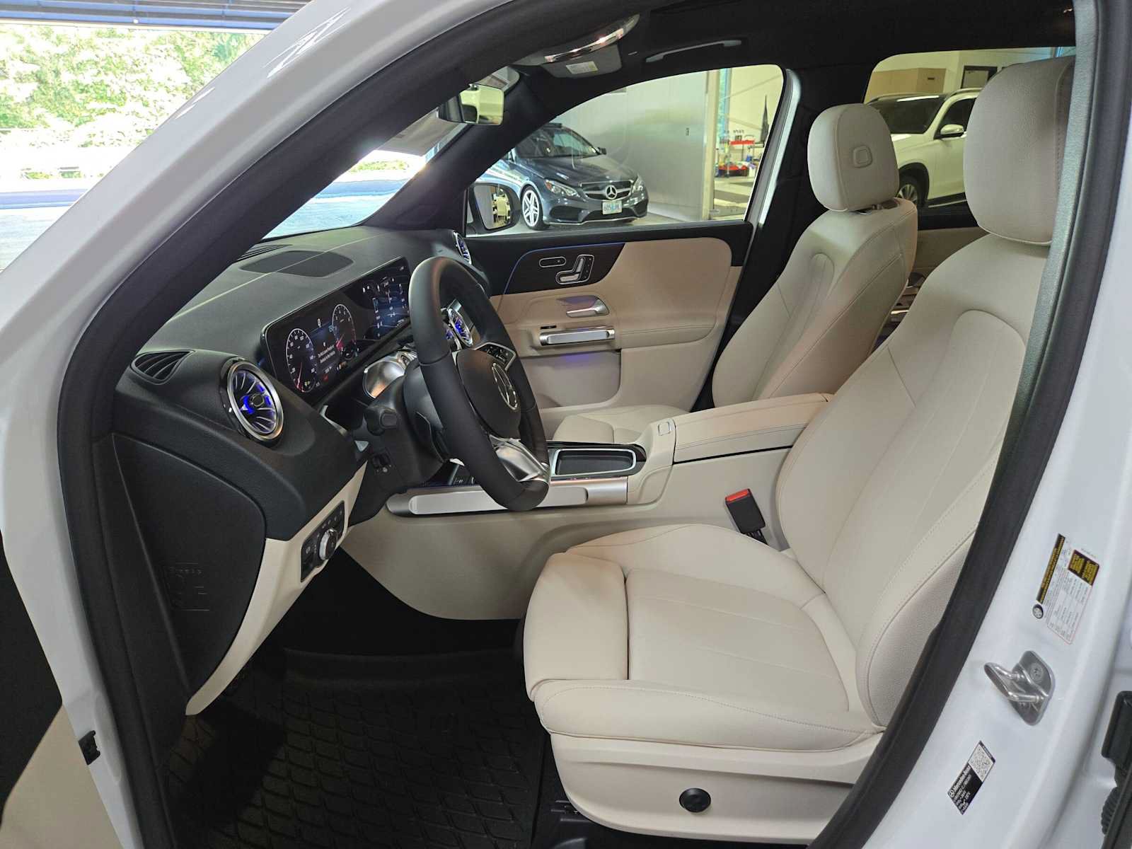 New 2026 Mercedes-Benz GLB 250 4MATIC image 20