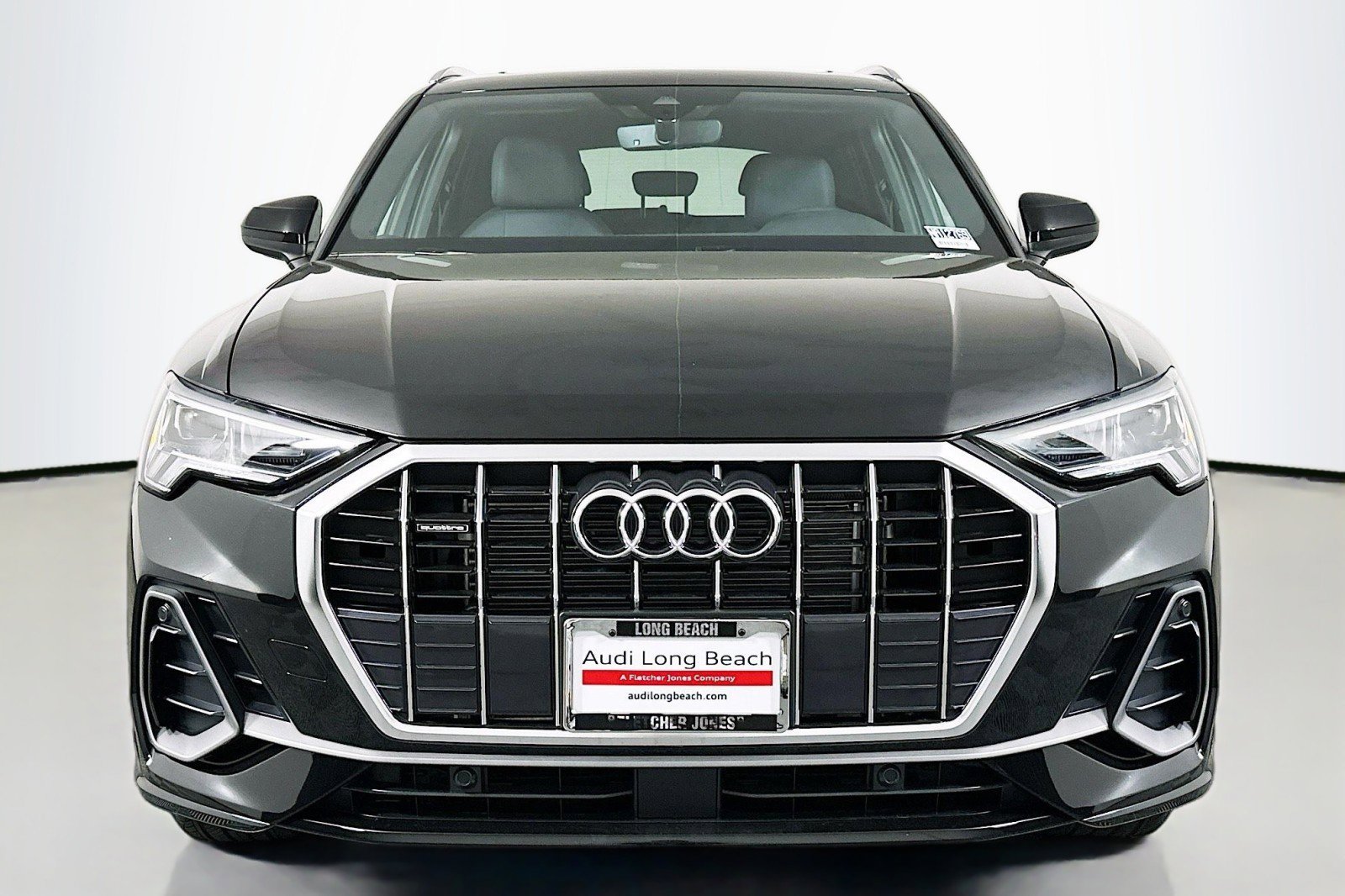 New 2025 Audi Q3 2.0T Premium image 2