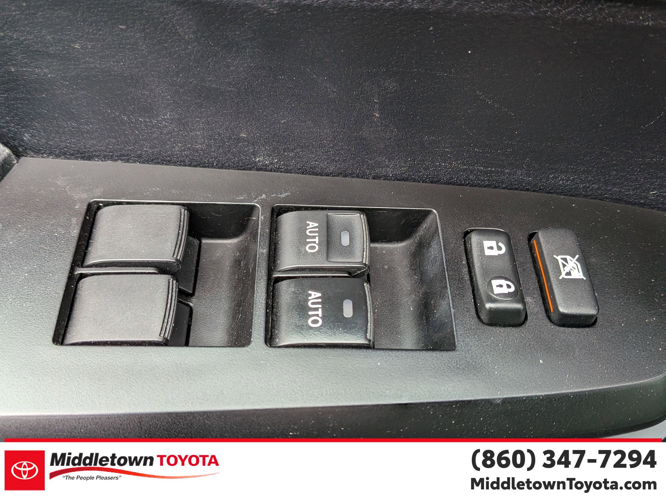 Certified 2020 Toyota Tundra Platinum image 12