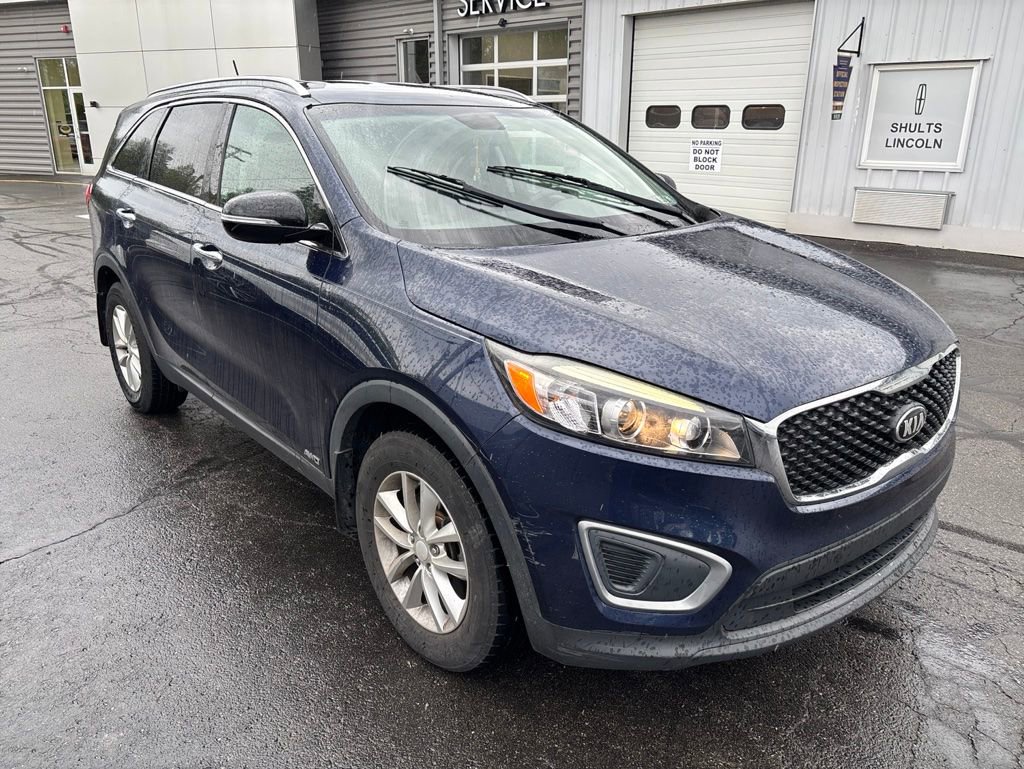 Used 2016 Kia Sorento AWD image 7