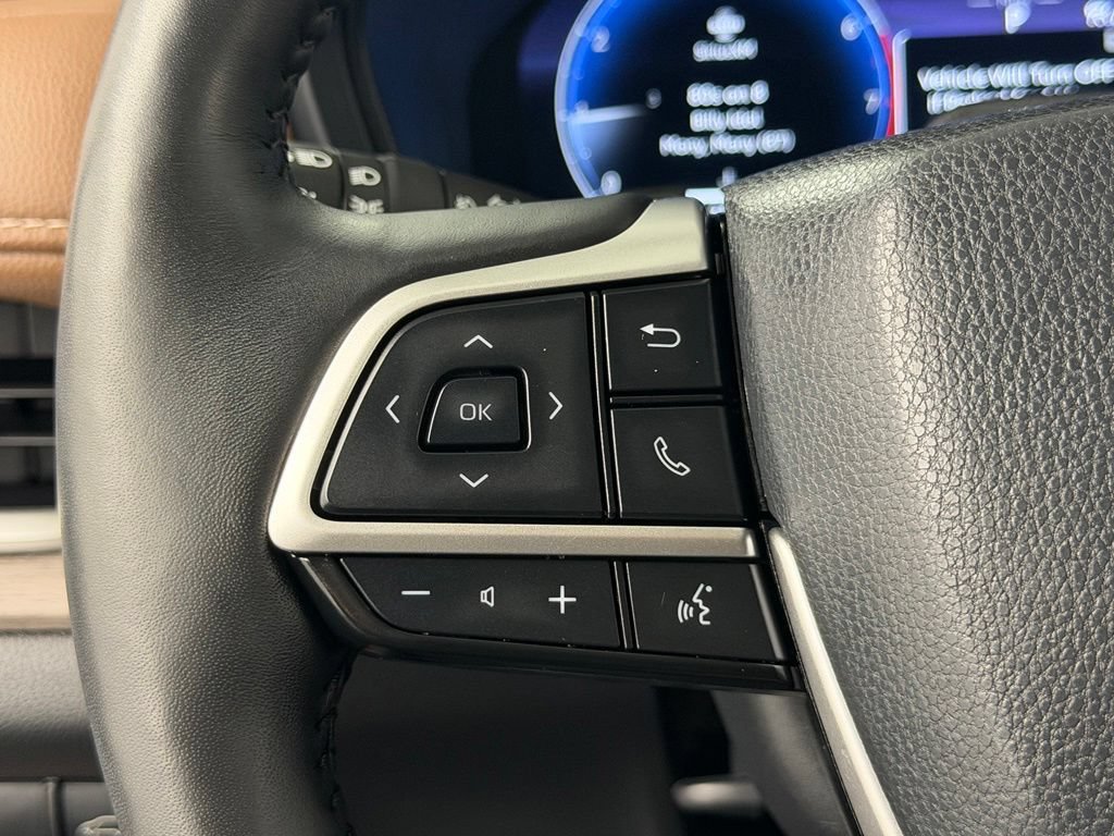 Certified 2024 Toyota Grand Highlander AWD image 26