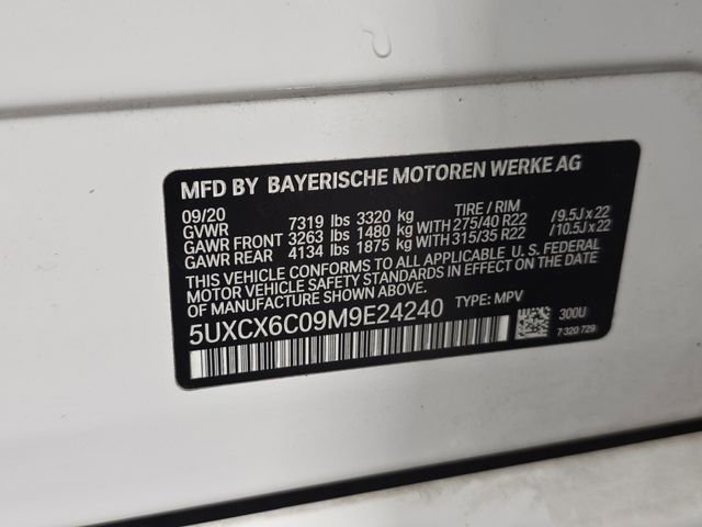 Used 2021 BMW X7 M50i w/ Dynamic Handling Package image 44