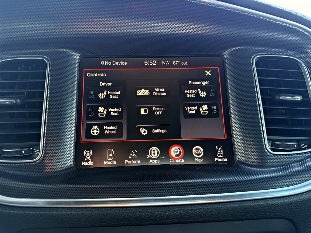 Used 2015 Dodge Charger R/T RWD image 24
