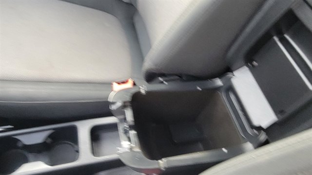 Used 2020 Ford Transit Connect XL image 18