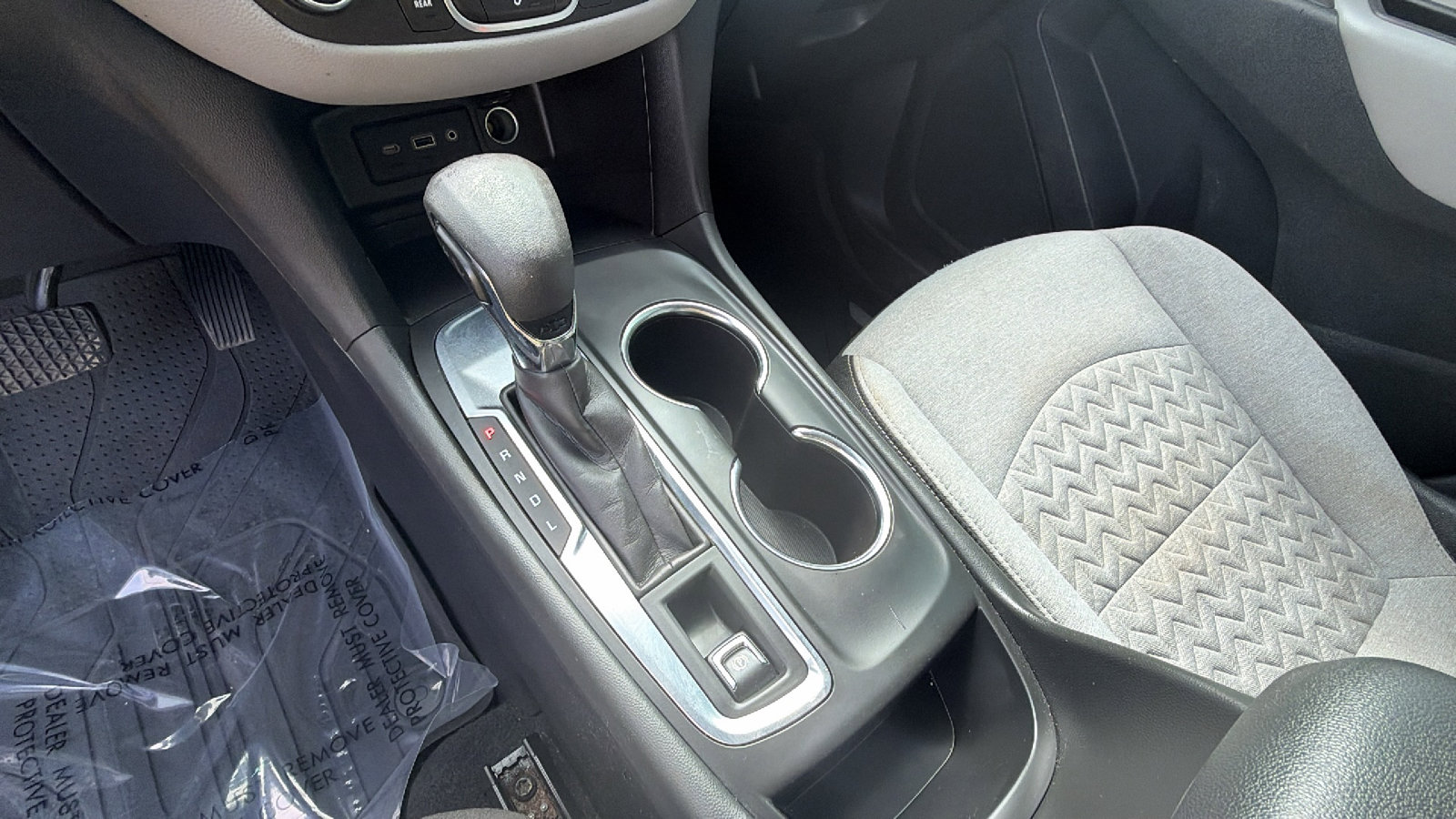 Used 2022 Chevrolet Equinox LS w/ LS Convenience Package image 31