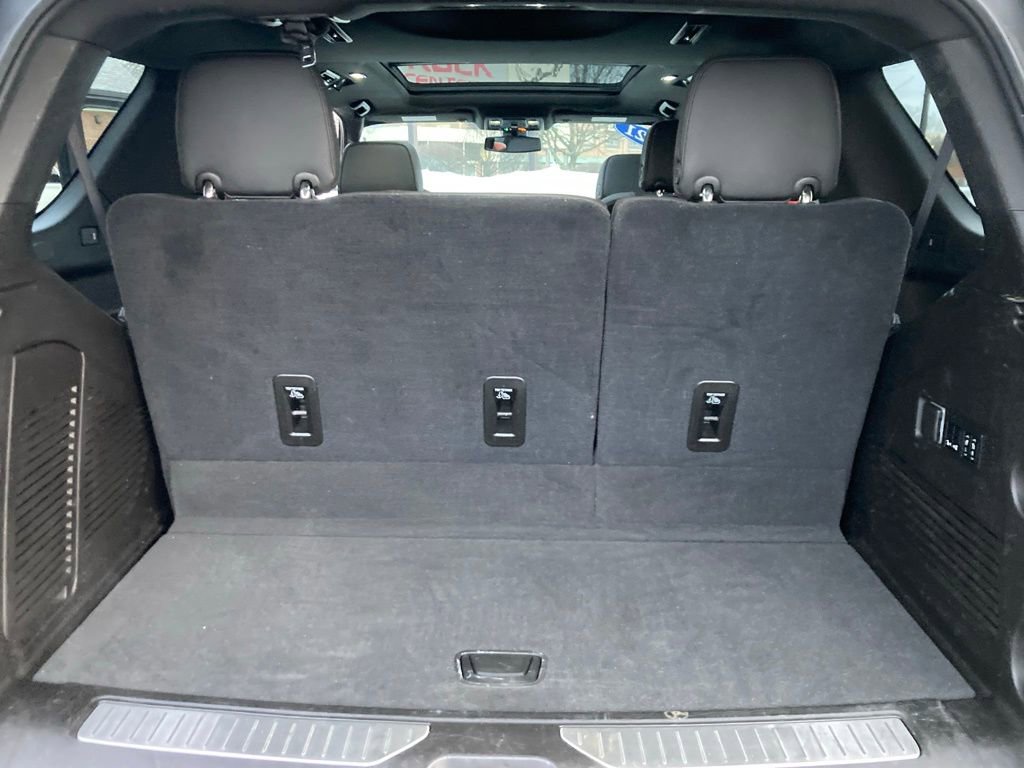 Used 2021 Chevrolet Tahoe RST w/ Luxury Package image 27