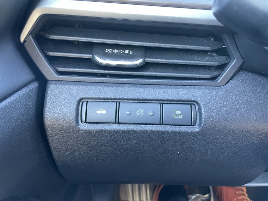 Used 2024 Nissan Altima 2.5 SV image 45