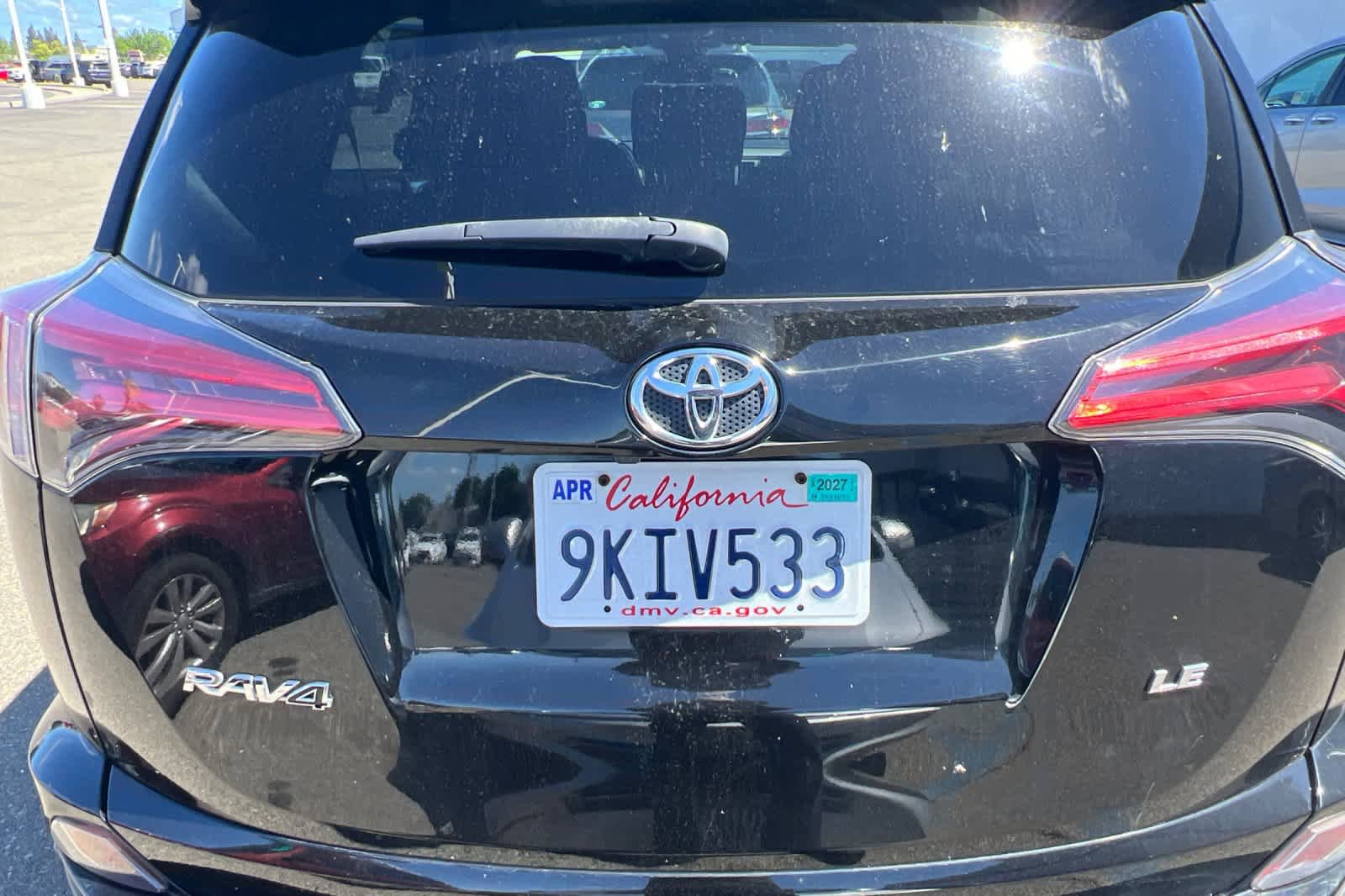 Used 2017 Toyota RAV4 LE w/ All Weather Liner Package FWD image 19