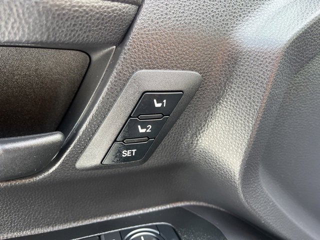 Used 2025 Toyota 4Runner TRD Off-Road Premium image 12