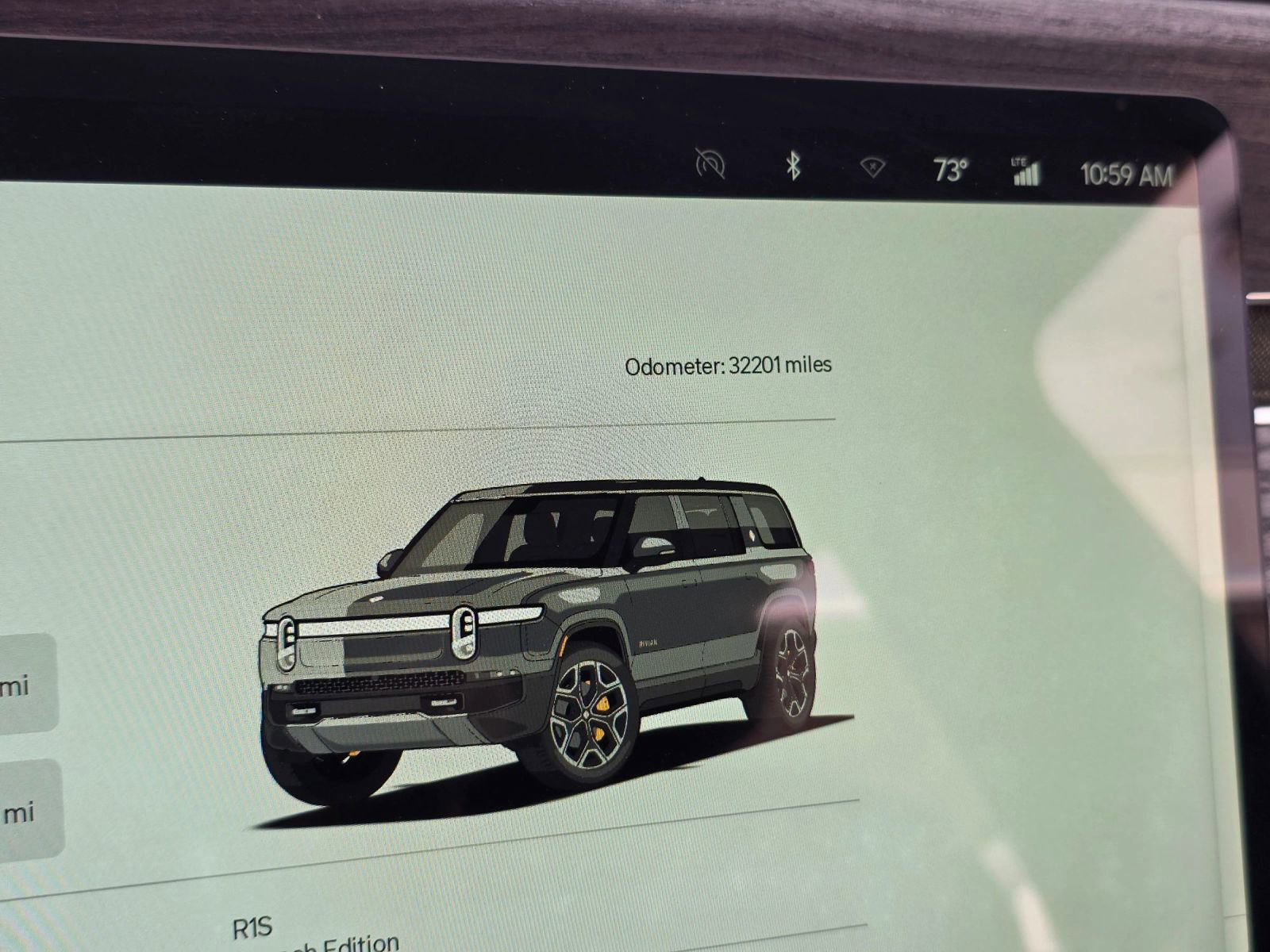 Used 2022 Rivian R1S Launch Edition image 23