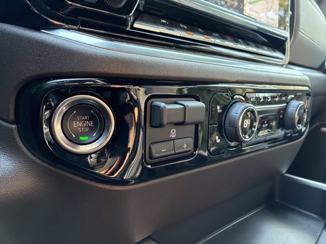 Used 2026 Chevrolet Silverado 1500 RST AWD/4WD image 30