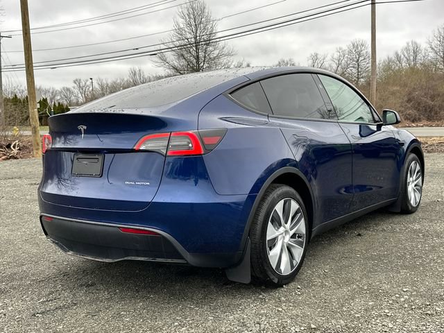 Used 2023 Tesla Model Y Long Range image 2