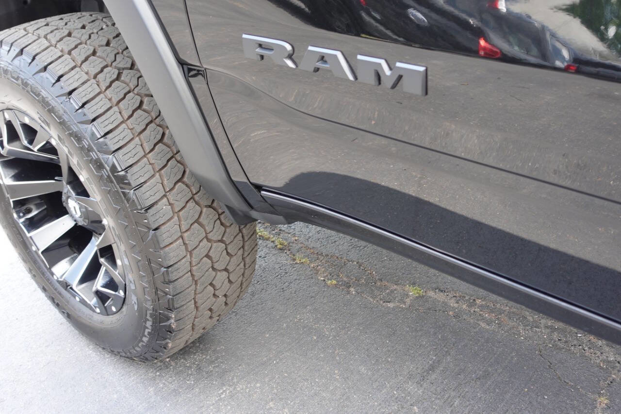 Used 2025 RAM 1500 Rebel image 13