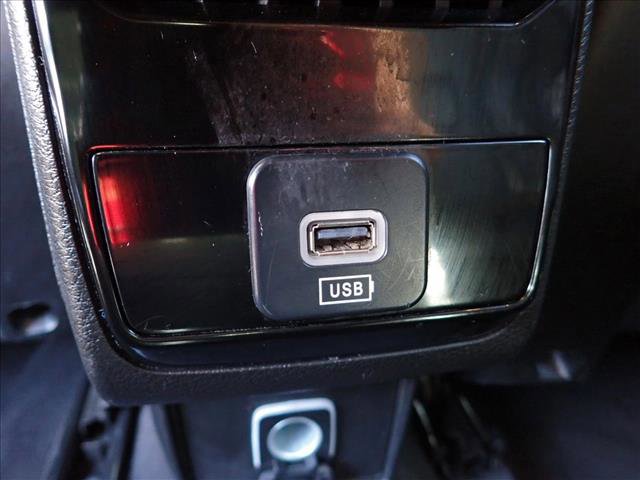 Used 2023 Jeep Compass Limited AWD/4WD image 10