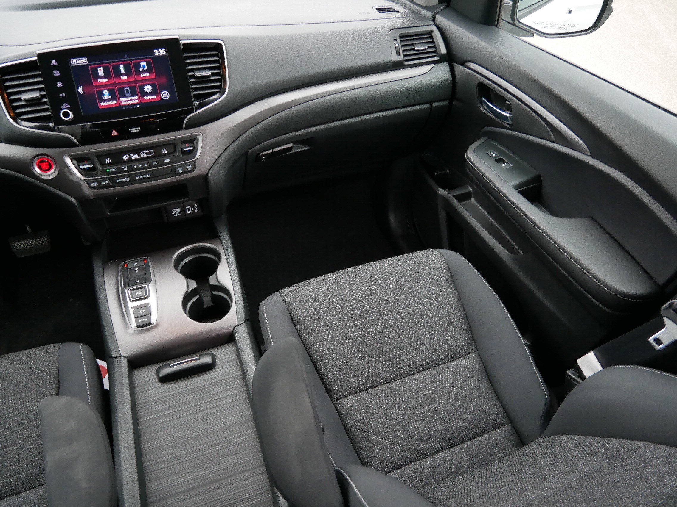 Used 2023 Honda Ridgeline Sport image 11