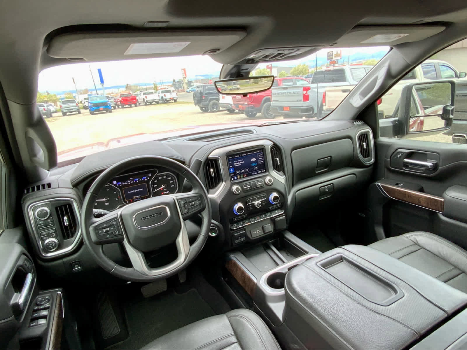 Used 2020 GMC Sierra 3500 Denali w/ Denali Ultimate Package AWD/4WD image 36