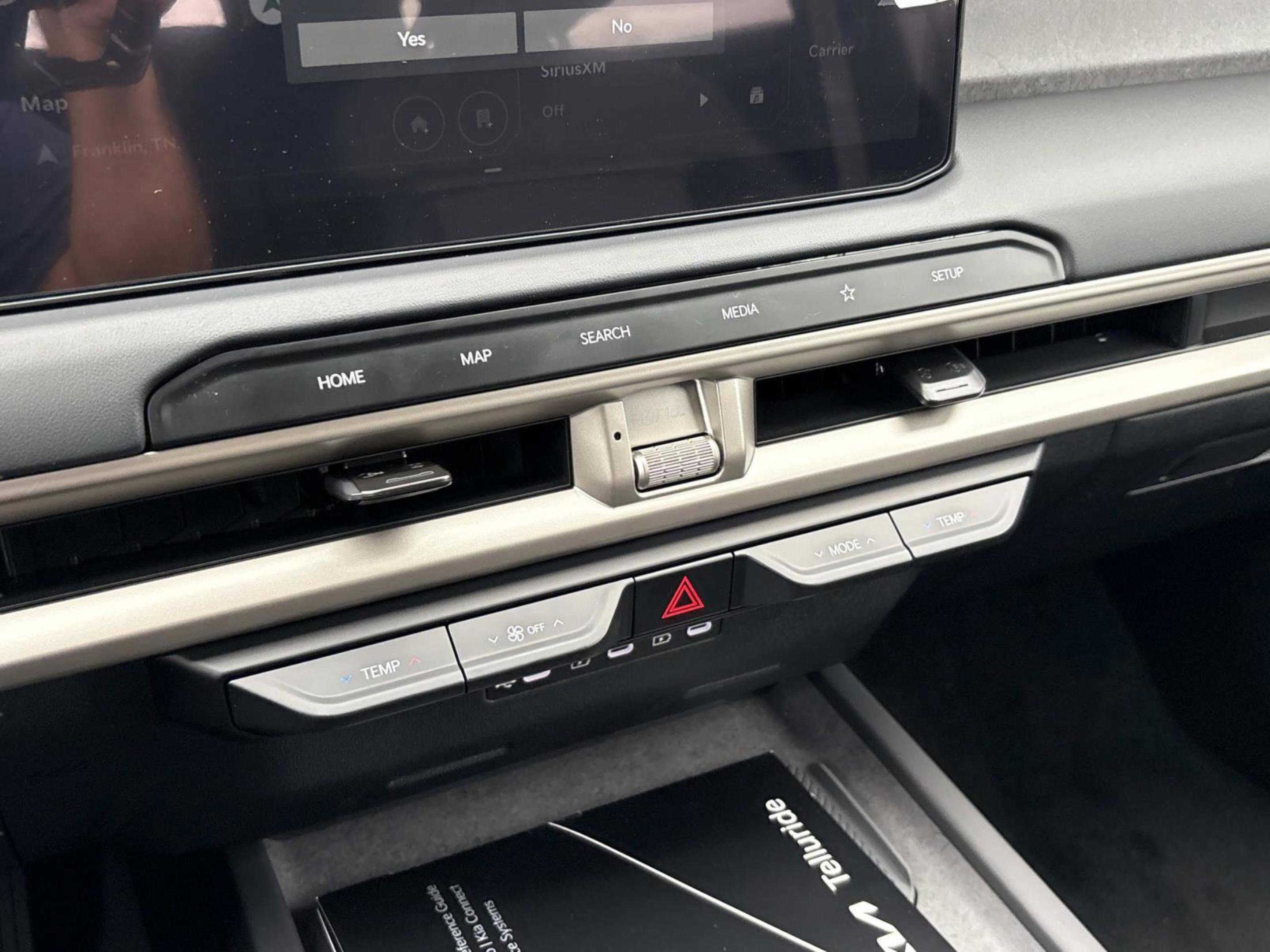 New 2027 Kia Telluride S image 32