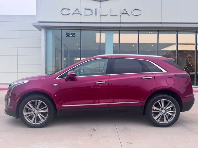 New 2026 Cadillac XT5 Premium Luxury image 2
