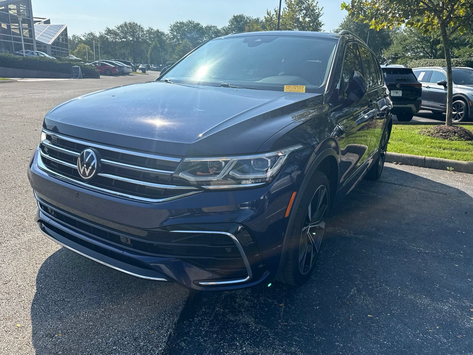 Used 2022 Volkswagen Tiguan SEL R-Line
