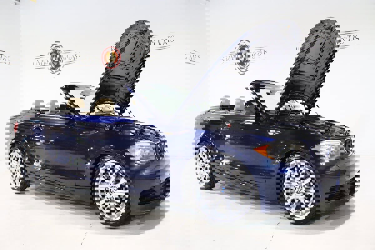 Used 2012 BMW 135i Convertible image 30