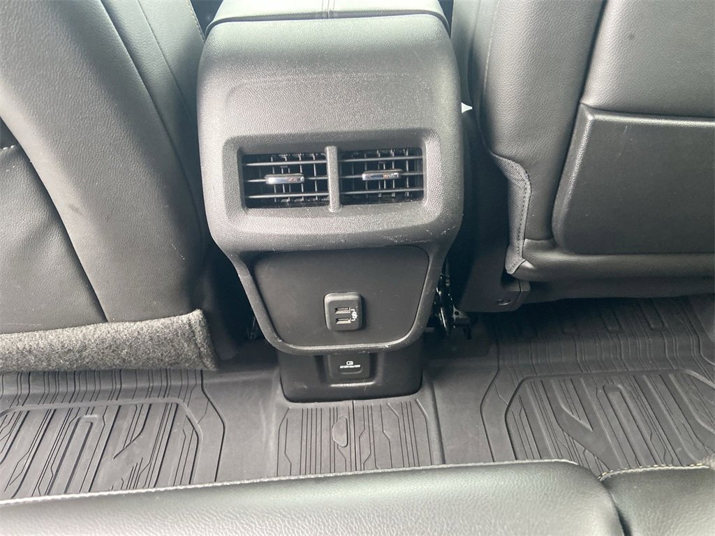 Certified 2021 GMC Terrain SLT w/ Elevation Edition image 6