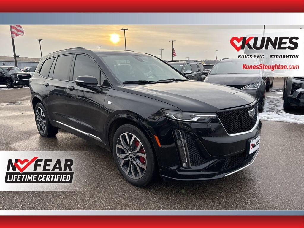 Used 2024 Cadillac XT6 Sport image 4
