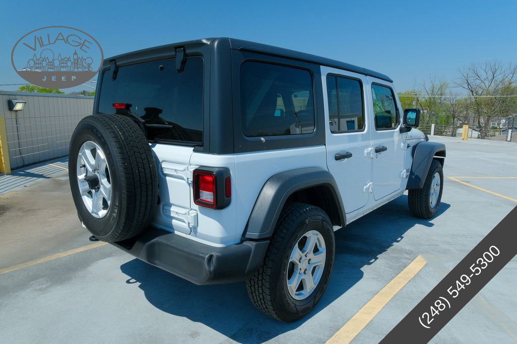 Used 2018 Jeep Wrangler Unlimited Sport S AWD/4WD image 3