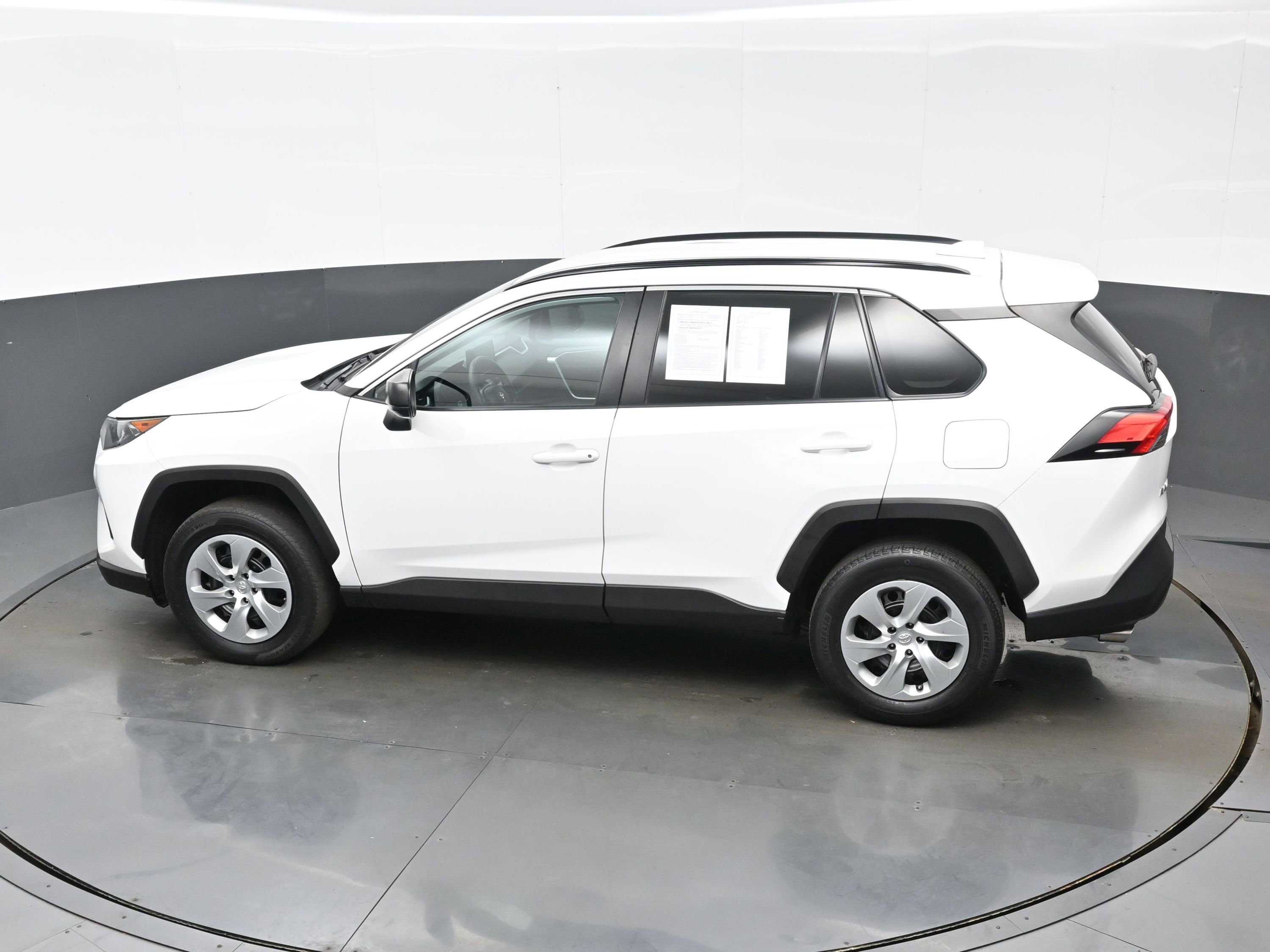 Used 2020 Toyota RAV4 LE w/ All Weather Liner Package FWD image 31