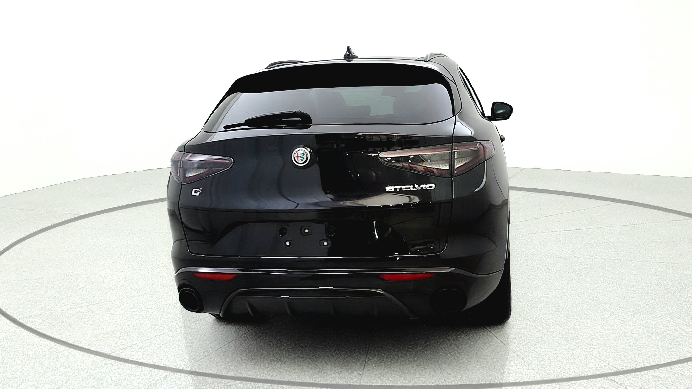 Used 2024 Alfa Romeo Stelvio Veloce AWD/4WD image 6