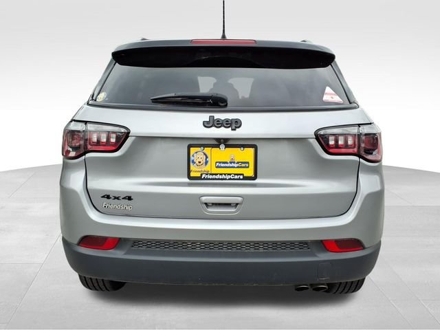 Used 2022 Jeep Compass Latitude w/ Convenience Group AWD/4WD image 10