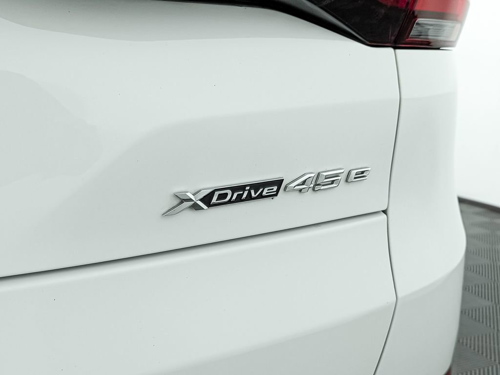 Certified 2022 BMW X5 xDrive45e w/ Parking Assistance Package image 12