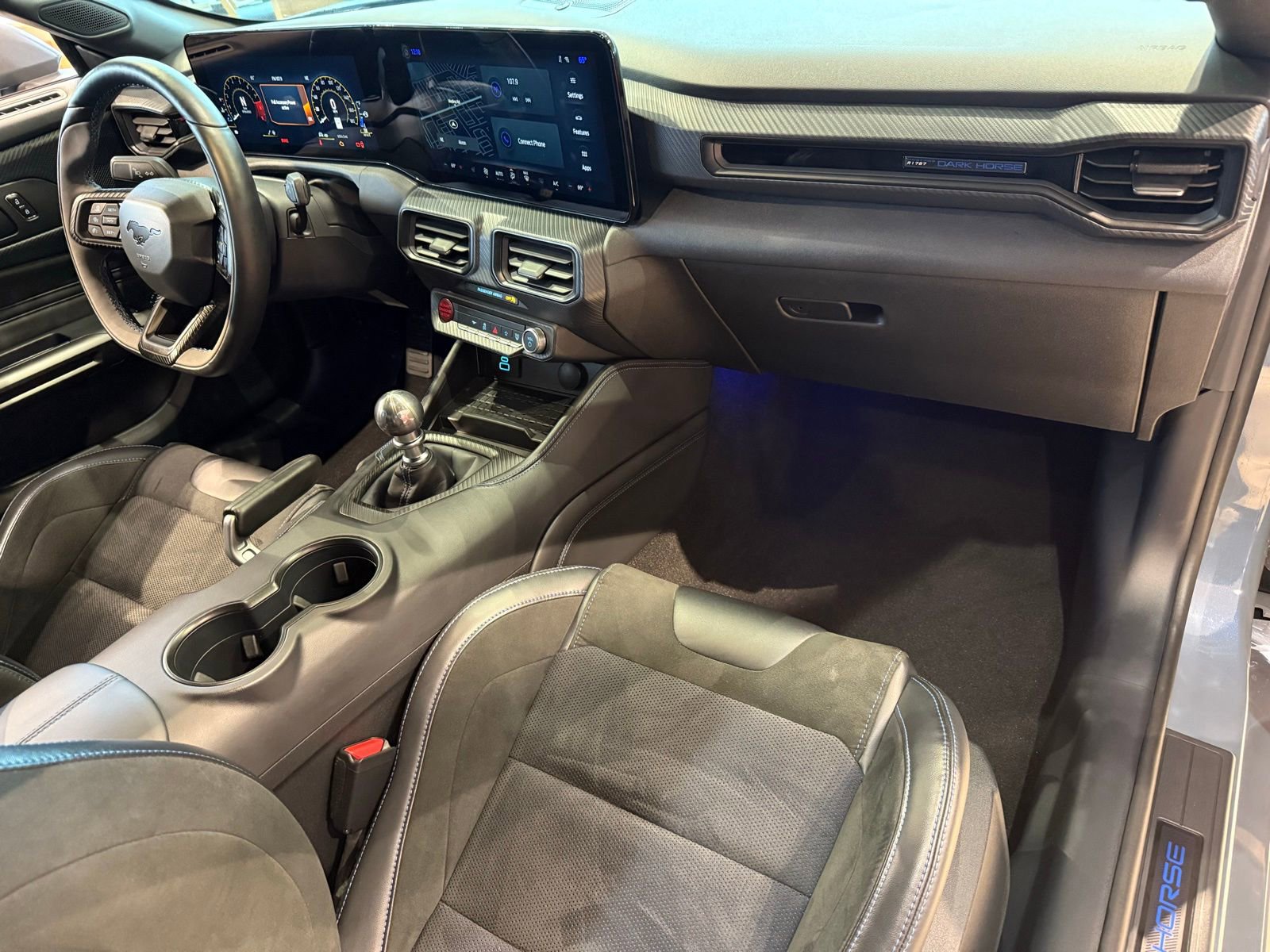 Used 2024 Ford Mustang Dark Horse image 14