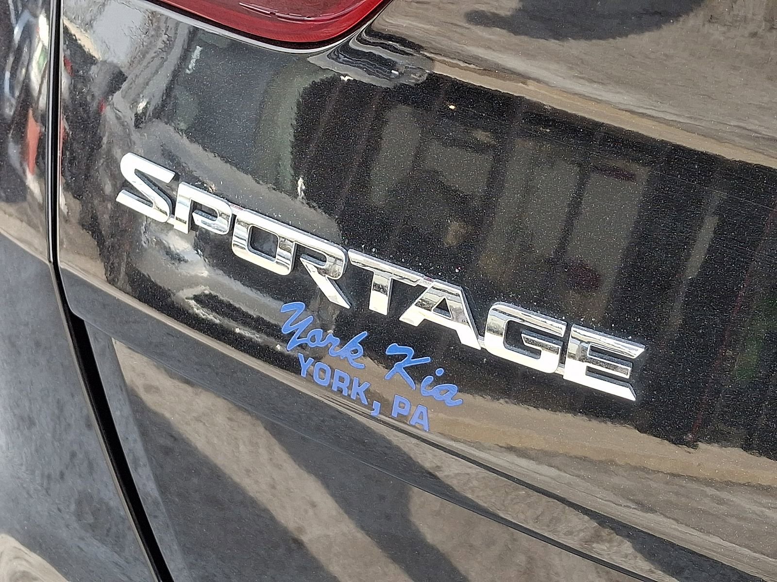 Used 2020 Kia Sportage S image 29