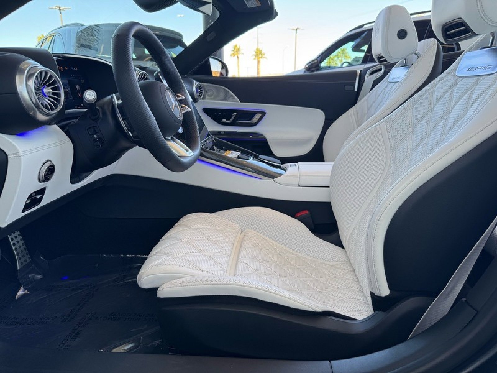 New 2025 Mercedes-Benz SL 63 AMG S e Performance 4MATIC image 11