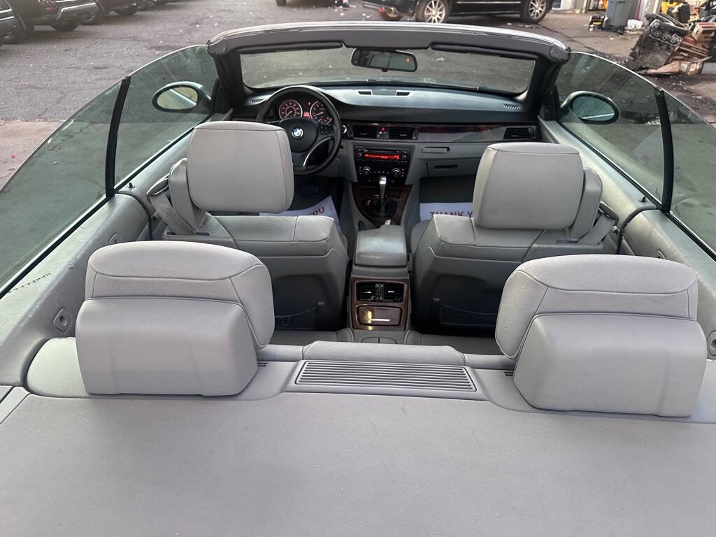 Used 2007 BMW 328i Convertible image 21