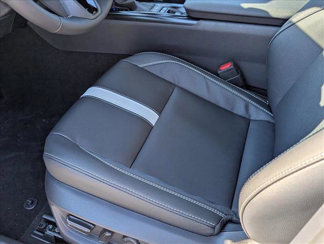 New 2026 Toyota Camry Hybrid image 4