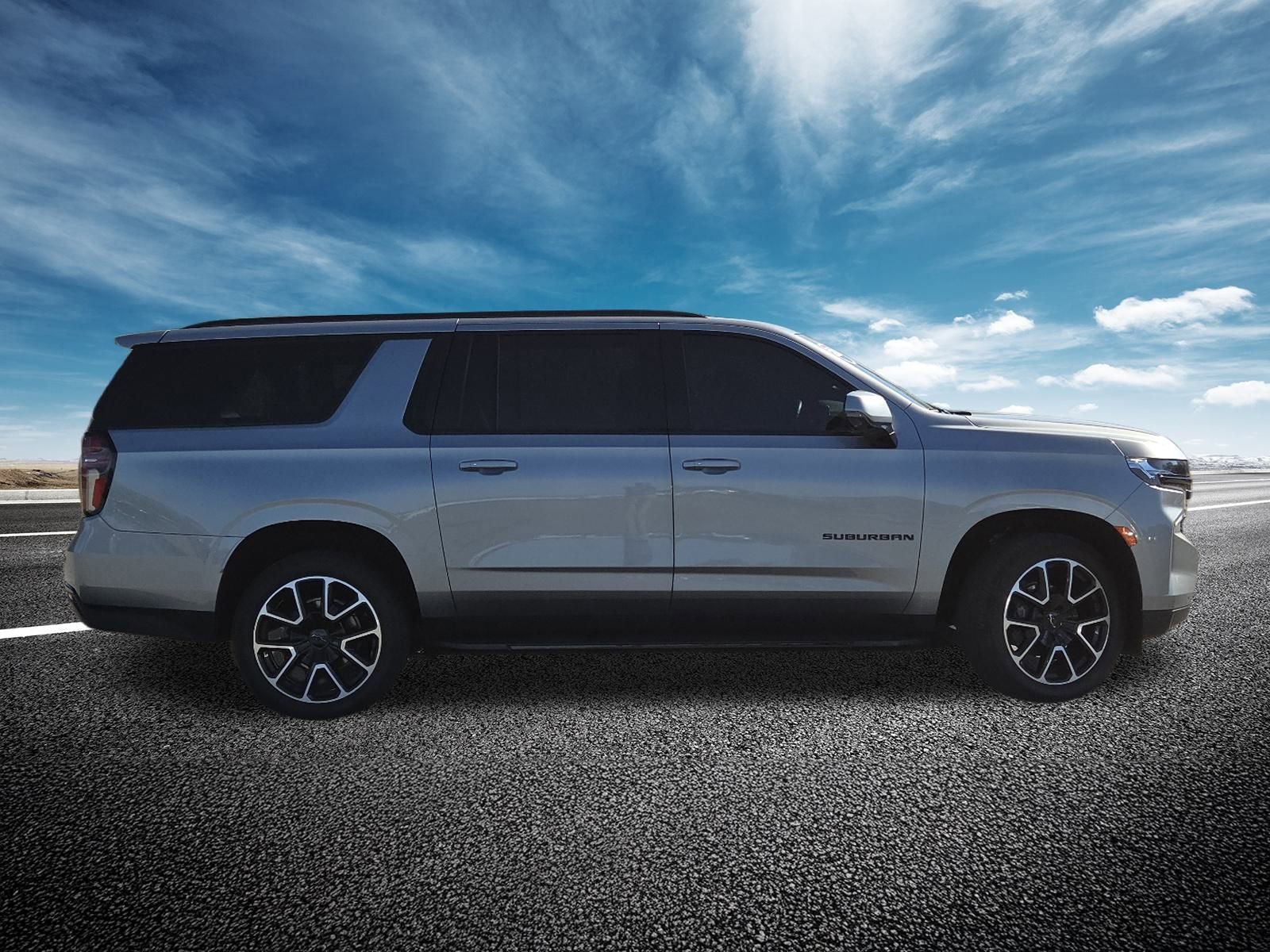 Used 2024 Chevrolet Suburban RST w/ Luxury Package image 19