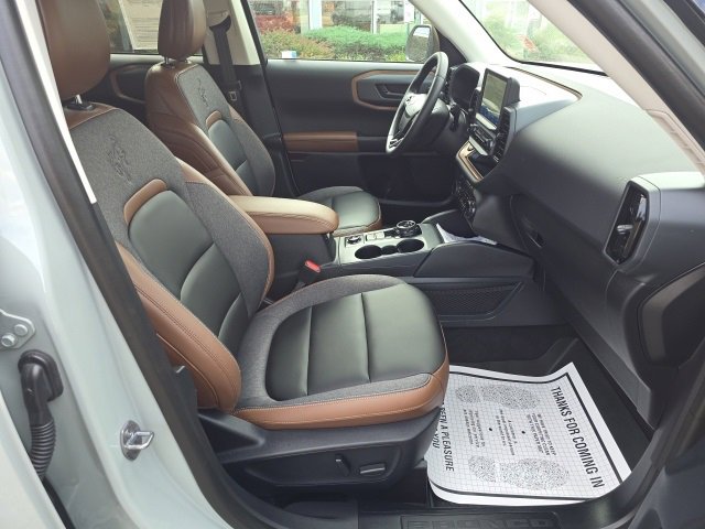 Used 2024 Ford Bronco Sport Outer Banks image 23