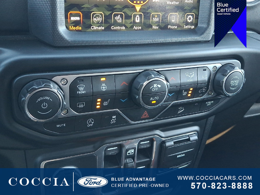 Used 2020 Jeep Wrangler Unlimited Sahara AWD/4WD image 15