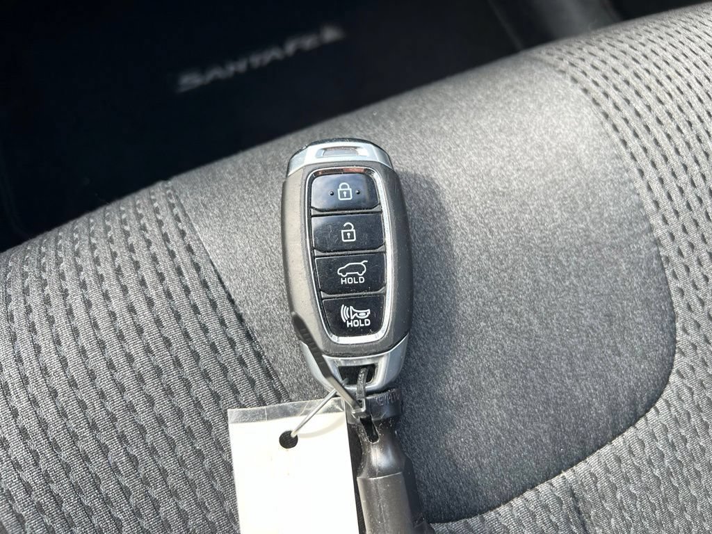Used 2019 Hyundai Santa Fe SEL AWD/4WD image 36